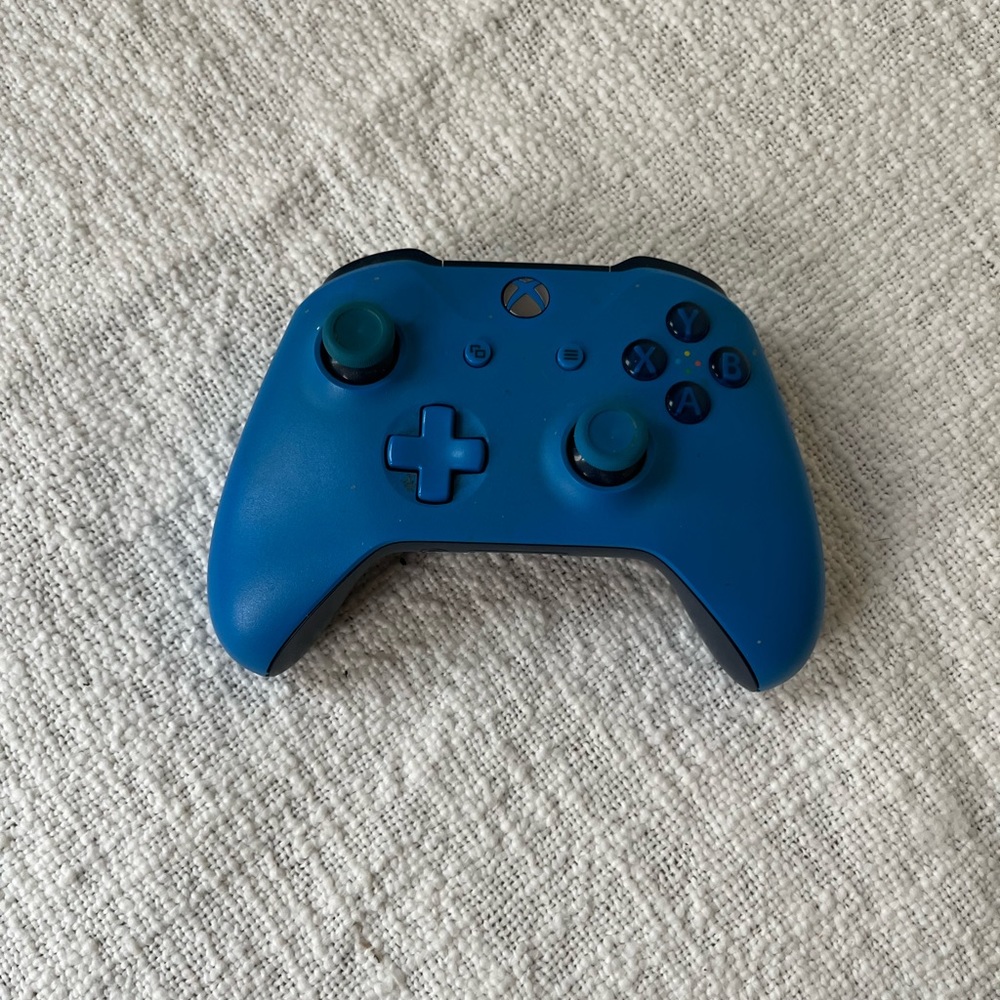 XBOX One controller